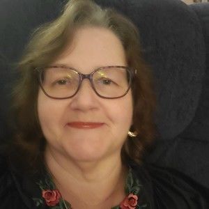 Meet your Posher, Marybeth